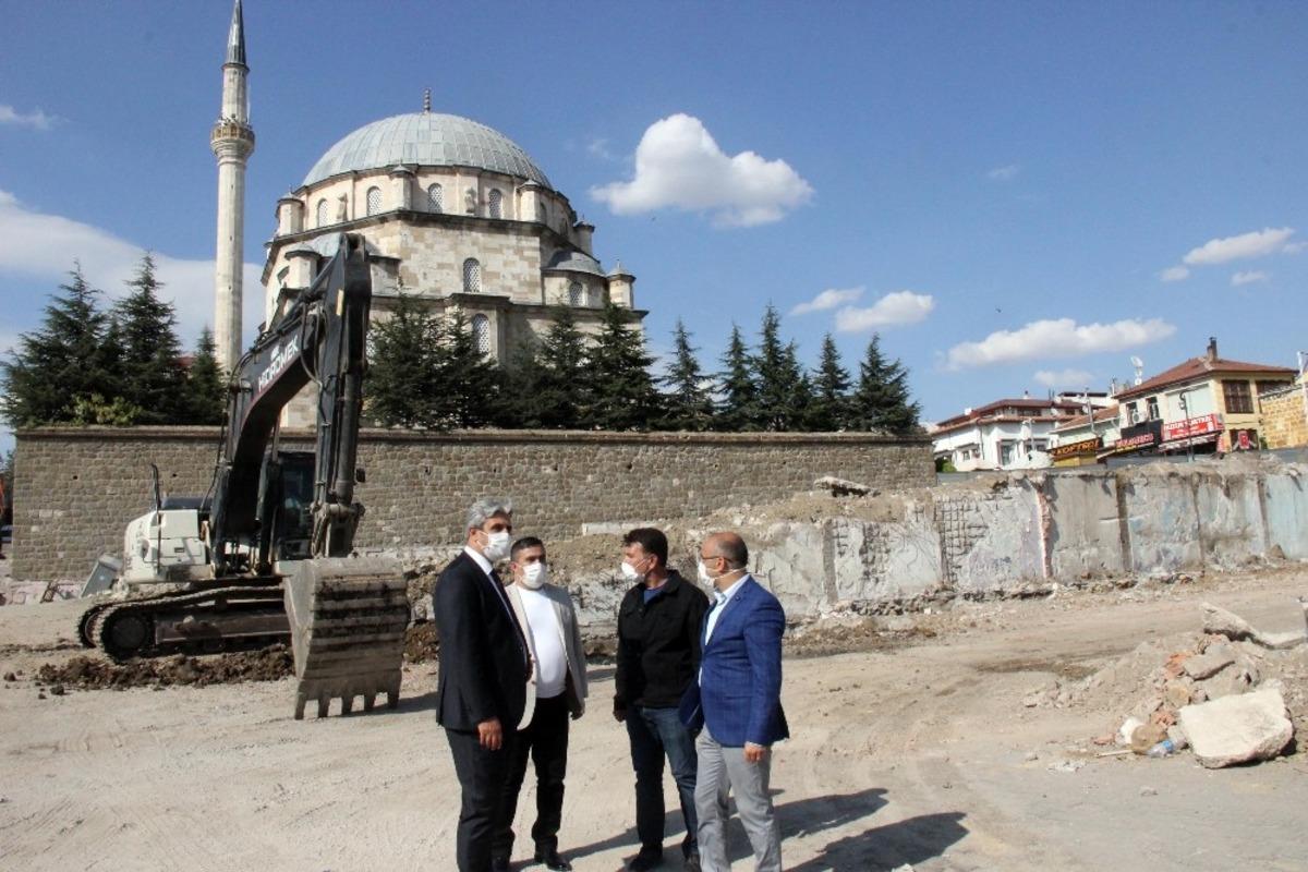 20 Milyona ihale edildi 300 g&uuml;nde tamamlanacak