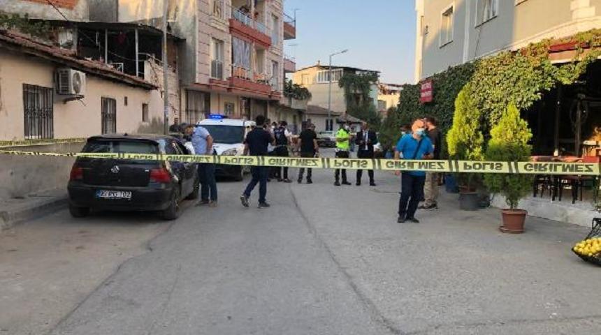 Bor&ccedil;-alacak meselesi kanlı bitti! &Ouml;l&uuml; ve yaralılar var