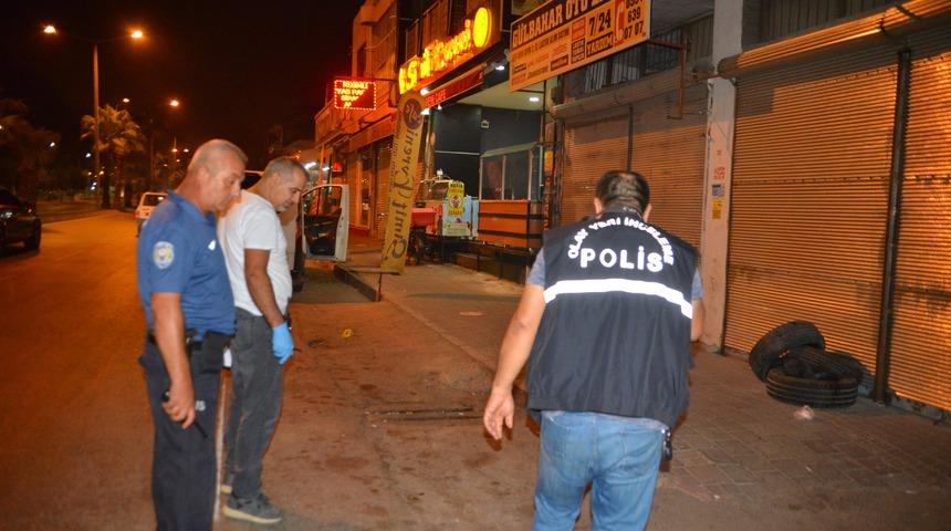 Sırtından vuruldu, 3 kilometre motosiklet s&uuml;r&uuml;p polise sığındı