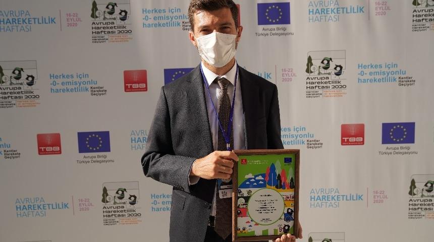 Erbaa Belediyesi &lsquo;ne &ldquo;&Ccedil;evre Dostu Kent Erbaa&rdquo; projesi &ouml;d&uuml;l&uuml;