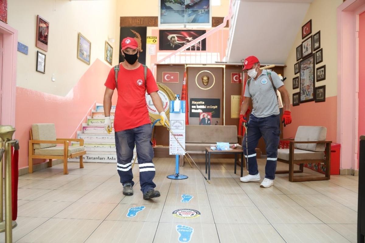 Menderes&rsquo;te okullar yeni d&ouml;neme hazır
