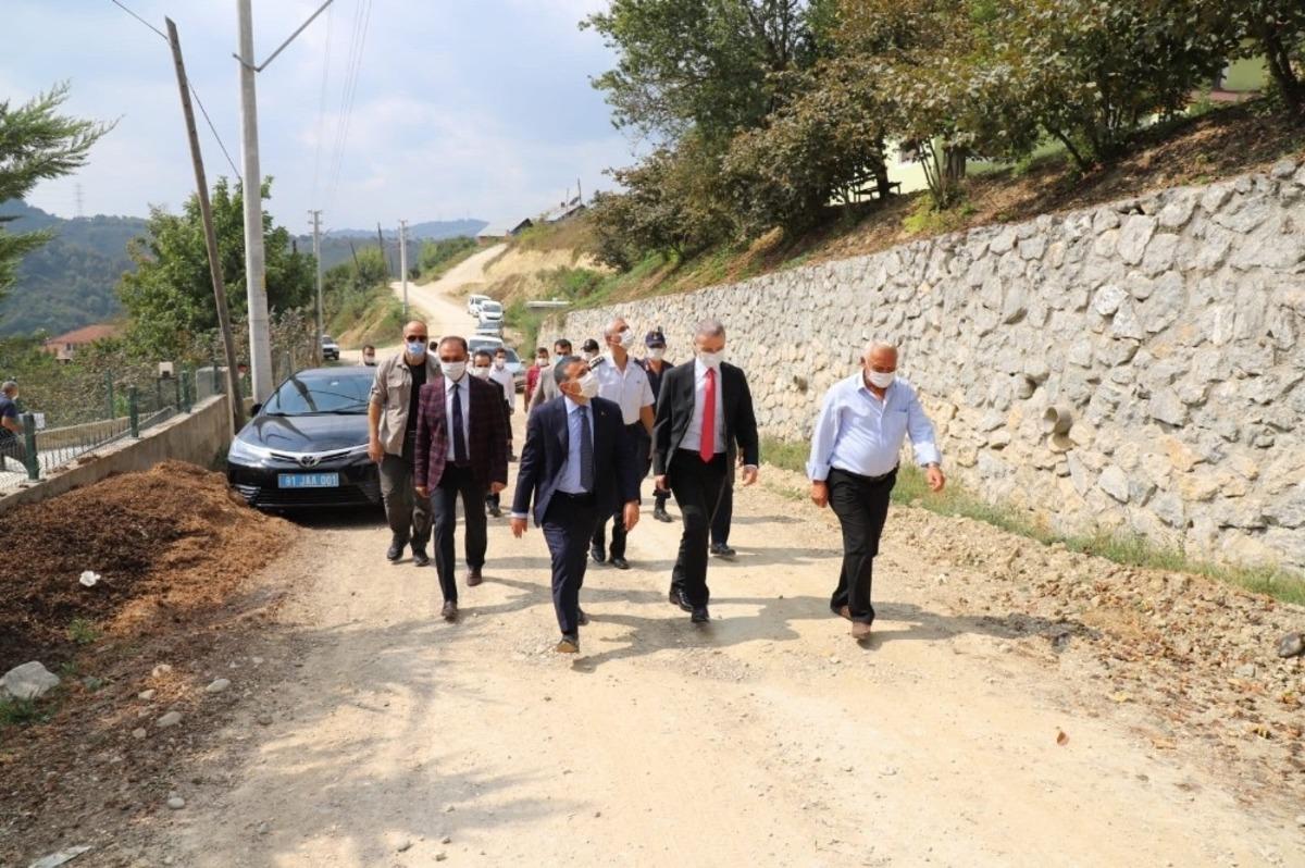 Vali Atay Aybaşı K&ouml;y&uuml;&rsquo;nde incelemelerde bulundu