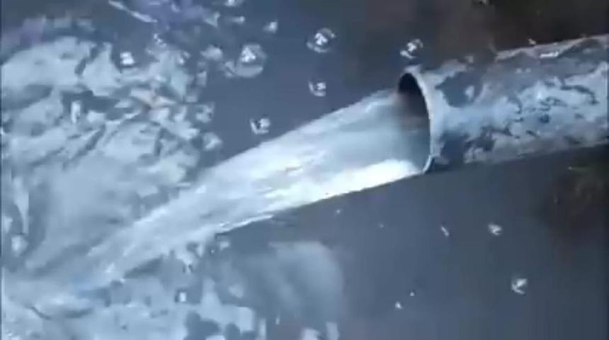 K&ouml;yl&uuml;ler imece usul&uuml; &ccedil;alışarak 15 kilometre mesafeden su getirdi