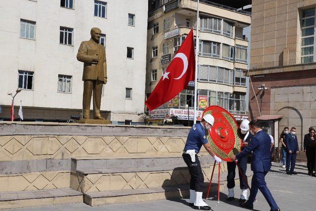 Hakkari’de 19 Eylül Gaziler Günü kutlandı