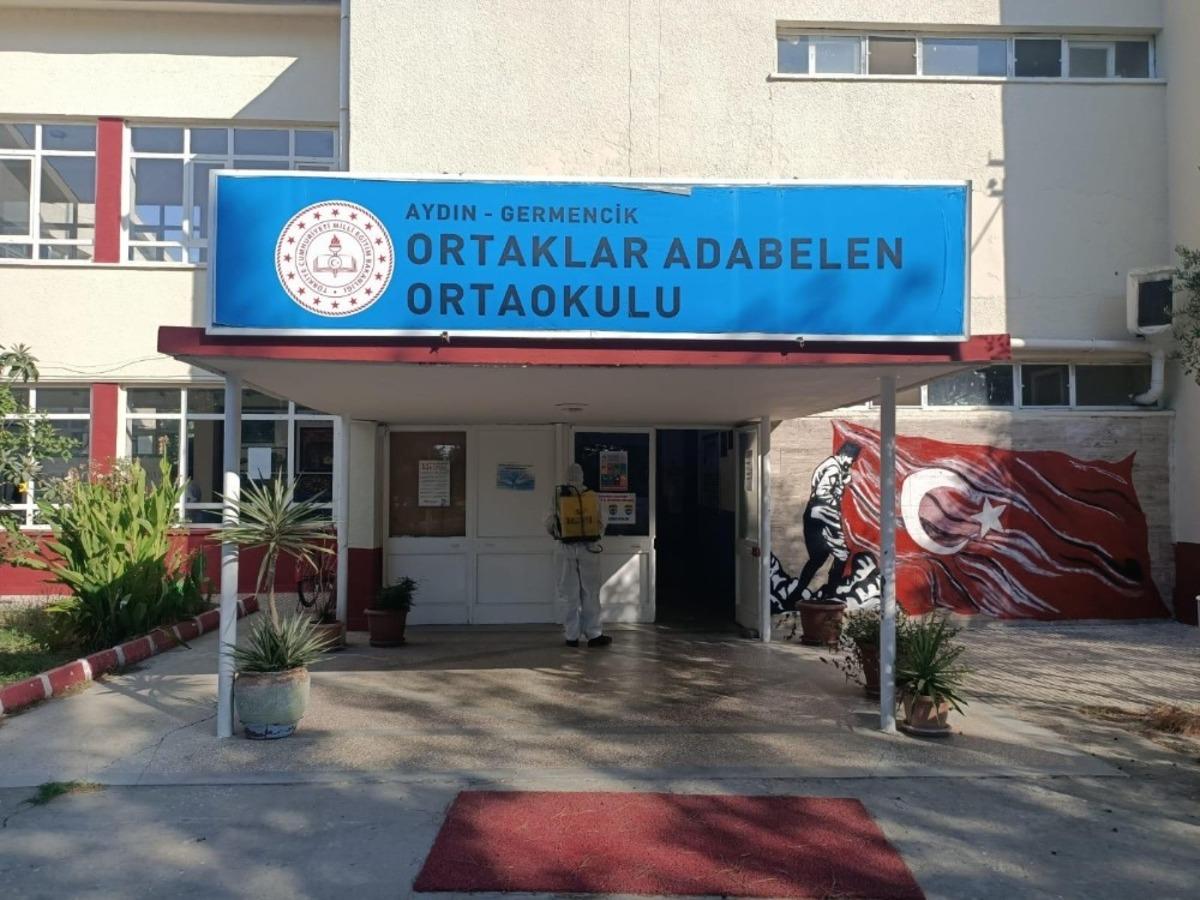 Germencik Belediyesi&rsquo;nin Korona vir&uuml;s ile m&uuml;cadelesi s&uuml;r&uuml;yor