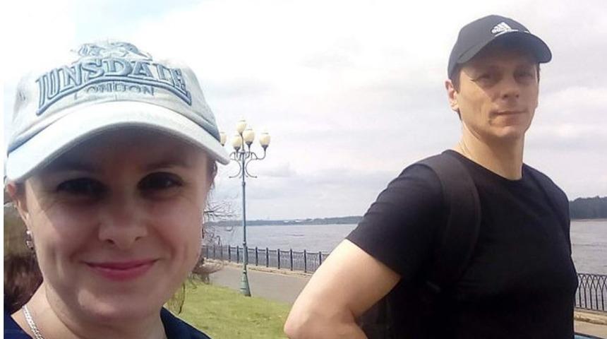 Rusya'da kan donduran olay! Sevgilisinin iki &ccedil;ocuğuna cinsel istismarda bulunup bı&ccedil;akla &ouml;ld&uuml;rd&uuml;