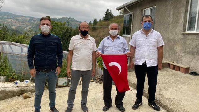 MHP’den gazilere anlamlı ziyaret