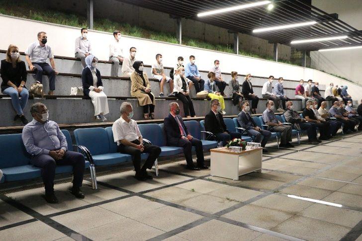 Sağlıkçıların korona virüs ile mücadelesi belgesel oldu G4