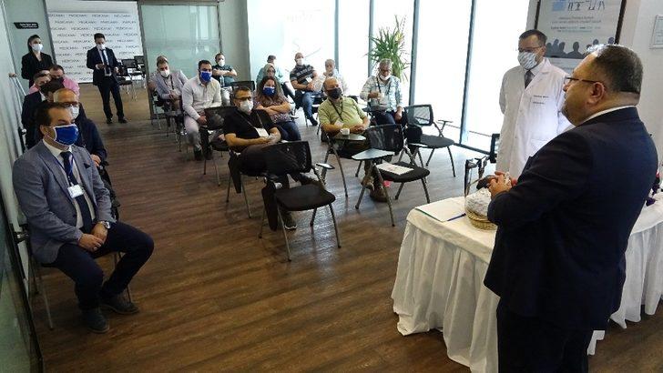 Canlı cerrahi eşliğinde interaktif oturum G4