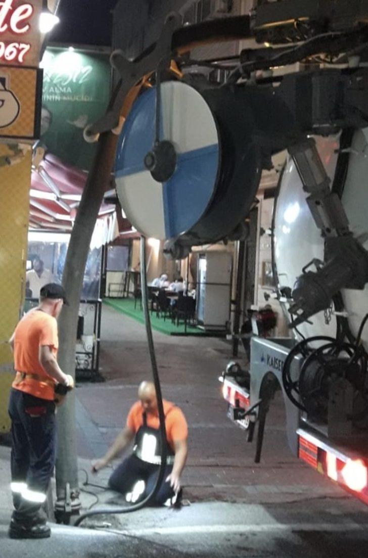 Ordu’da yağmur sulu kanalları temizleniyor G2