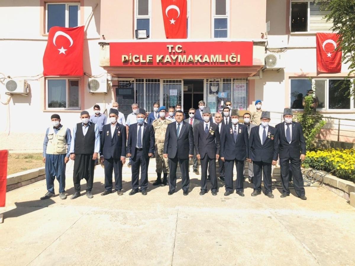 Dicle il&ccedil;esinde Gaziler G&uuml;n&uuml; t&ouml;renle kutlandı