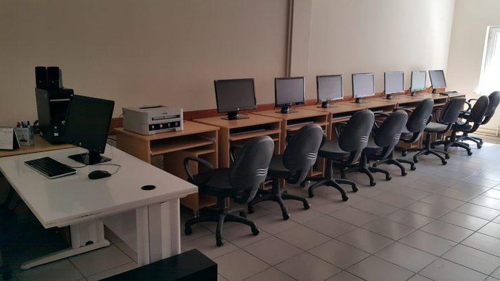 İlkadım HEM dijital yaşam eğitimine hazır G2