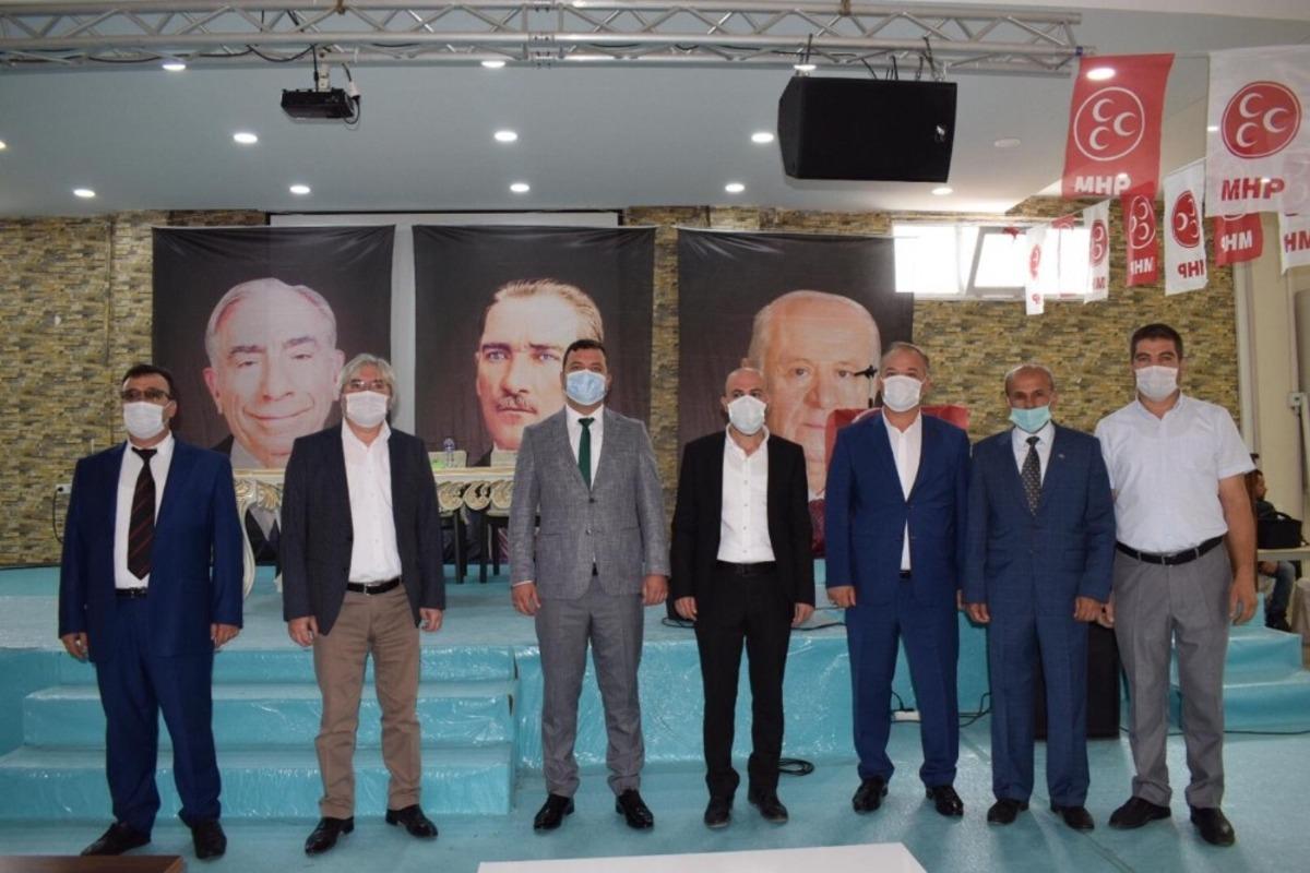 MHP&rsquo;de İvrindi ve Savaştepe il&ccedil;e kongreleri yapıldı