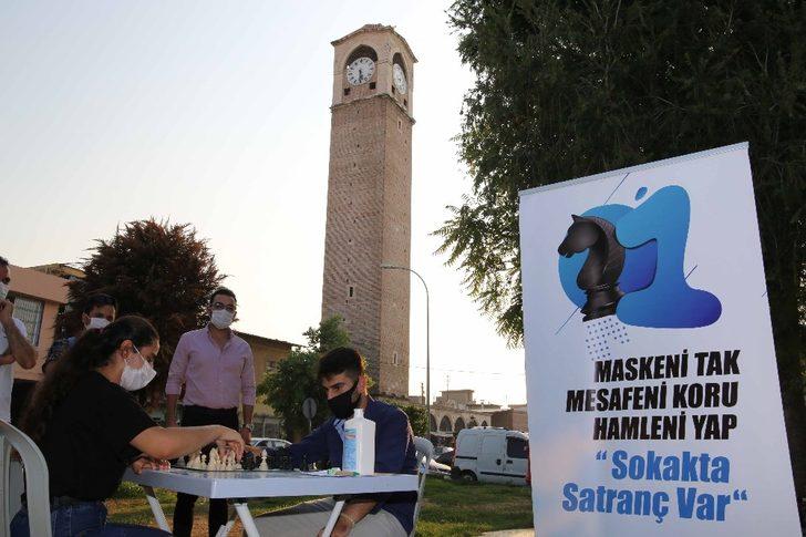 Sokakta satranç var G1