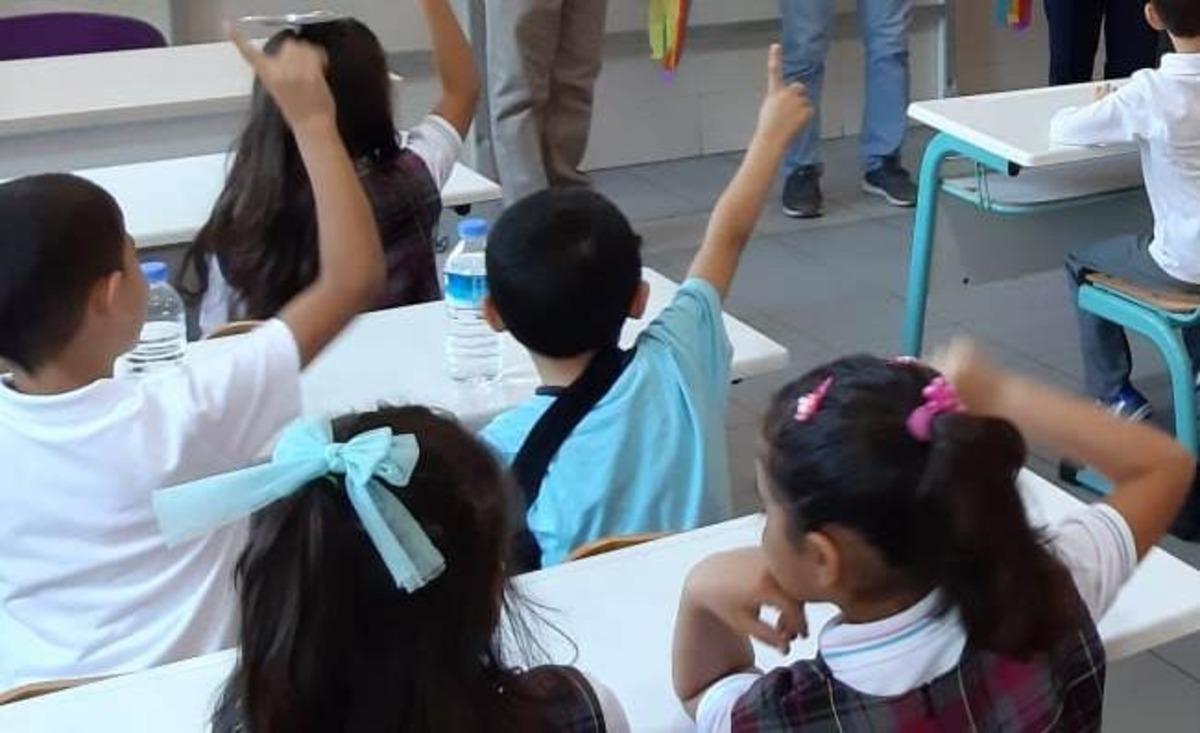 Minik &ouml;ğrenciler i&ccedil;in ilk ders zili &ccedil;alıyor