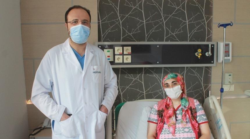 Op. Dr. Baran: “Çikolata kisti olan hastalar idrar yolları ve böbreklerini mutlaka kontrol ettirmeli”