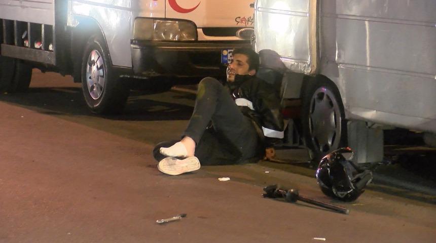 Şişli'de polisten kaçan şüpheliler kaza yaptı!