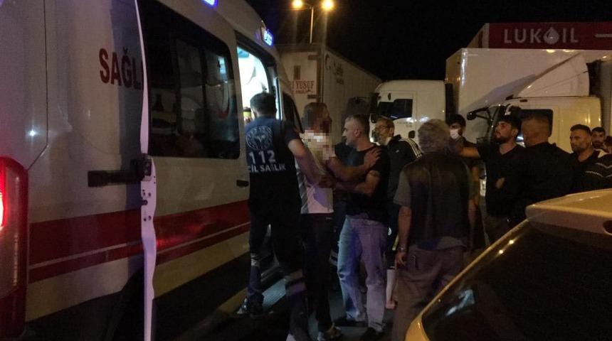 Kavgada baltalı saldırıda kulağı kesildi