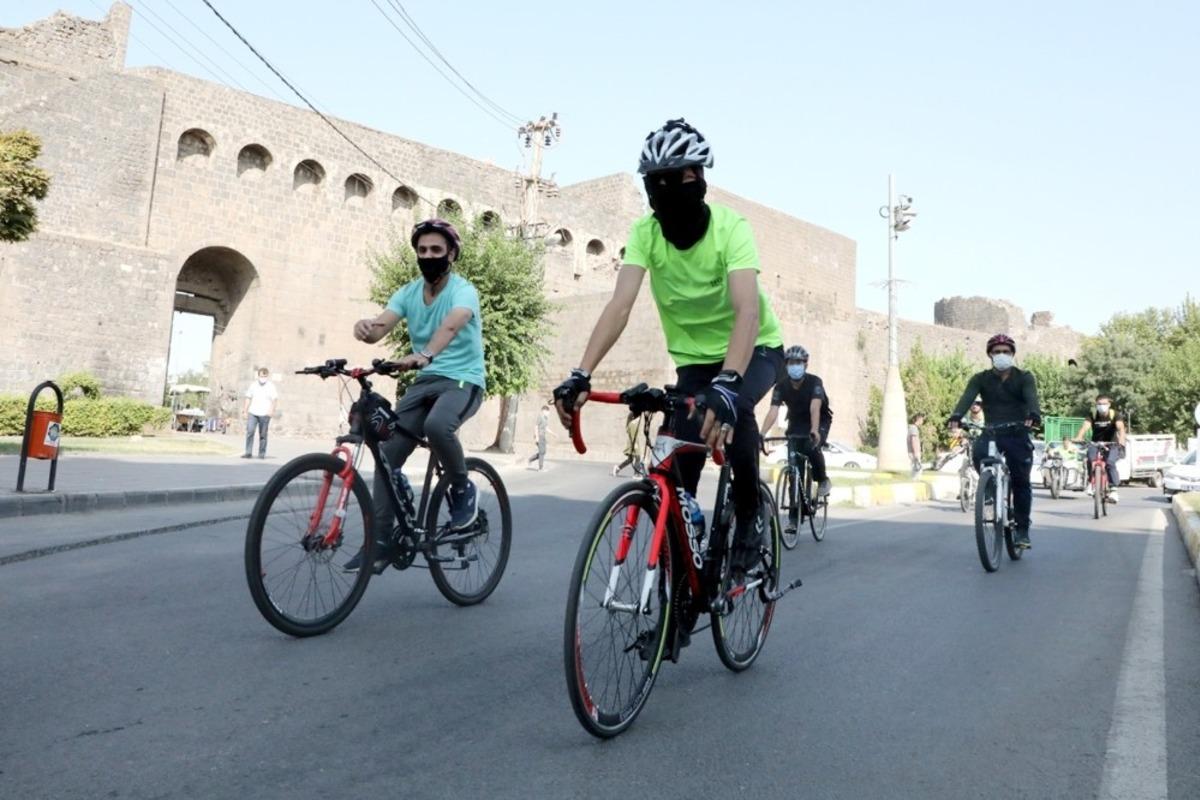 Yenişehir Belediyesinden bisiklet turu ve doğa y&uuml;r&uuml;y&uuml;ş&uuml;
