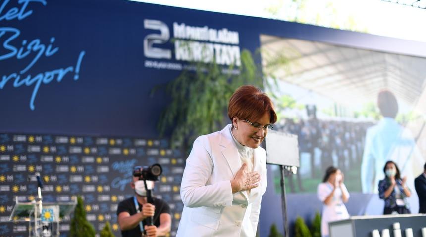 Meral Akşener İYİ Parti'nin 2. Olağan Kurultayı'nda yeniden genel başkan seçildi