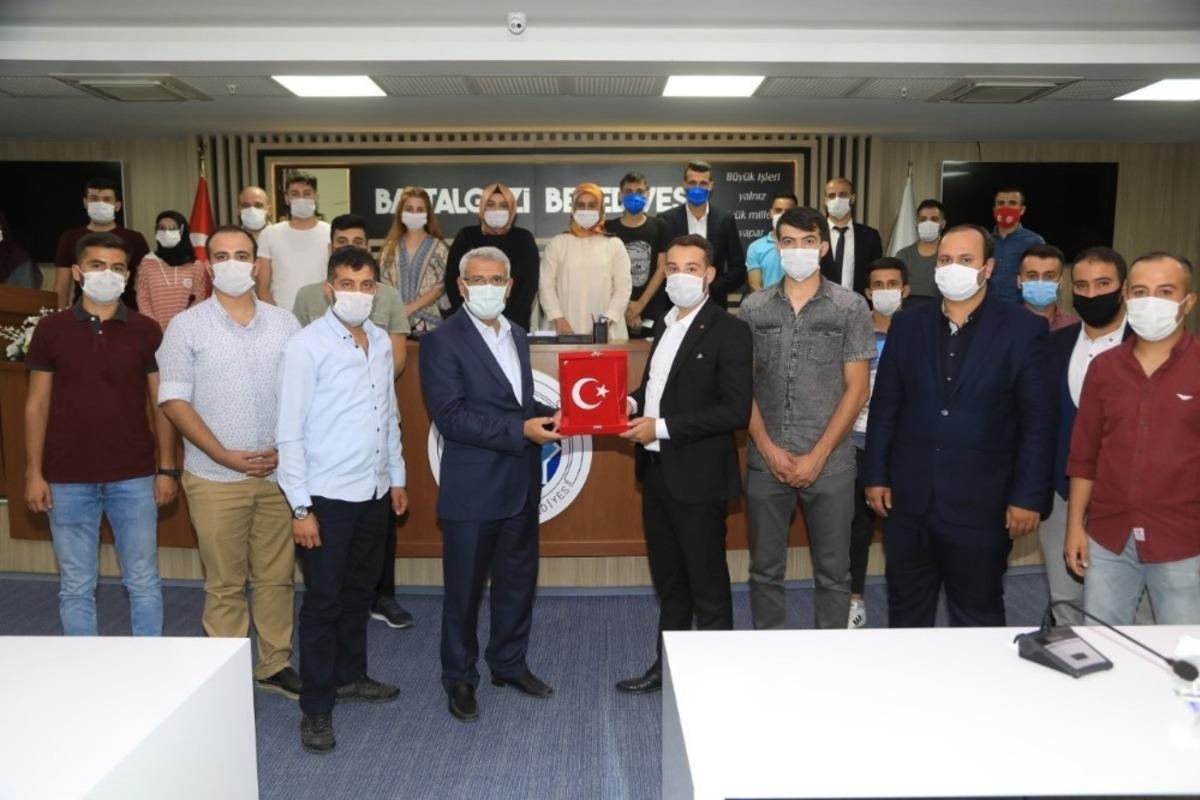 Başkan G&uuml;der&rsquo;den gen&ccedil;lik vurgusu