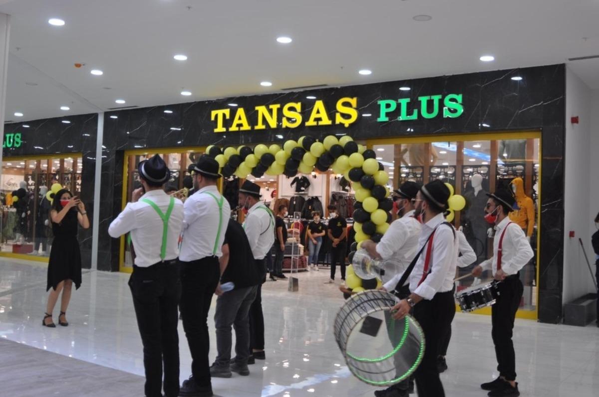 Mardinlileri giydiren Tansaş Plus, yeni şubesi ile vatandaşların hizmetinde