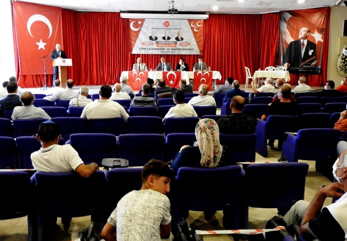 &Ccedil;eşme MHP&rsquo;de Gazi Fildir g&uuml;ven tazeledi