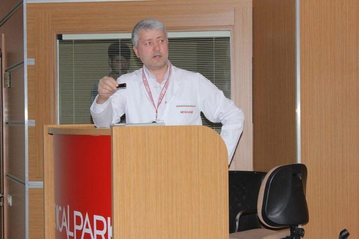 Elazığ’ın sevilen doktoru, son yolculuğuna uğurlandı G3