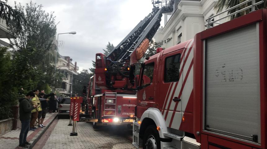 Bakırköy’de korkutan patlama! Mahalle sakinleri sokağa döküldü