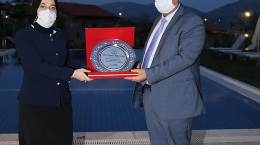 &Ccedil;ameli&rsquo;ndan Kaymakam &Ouml;zay&rsquo;a veda