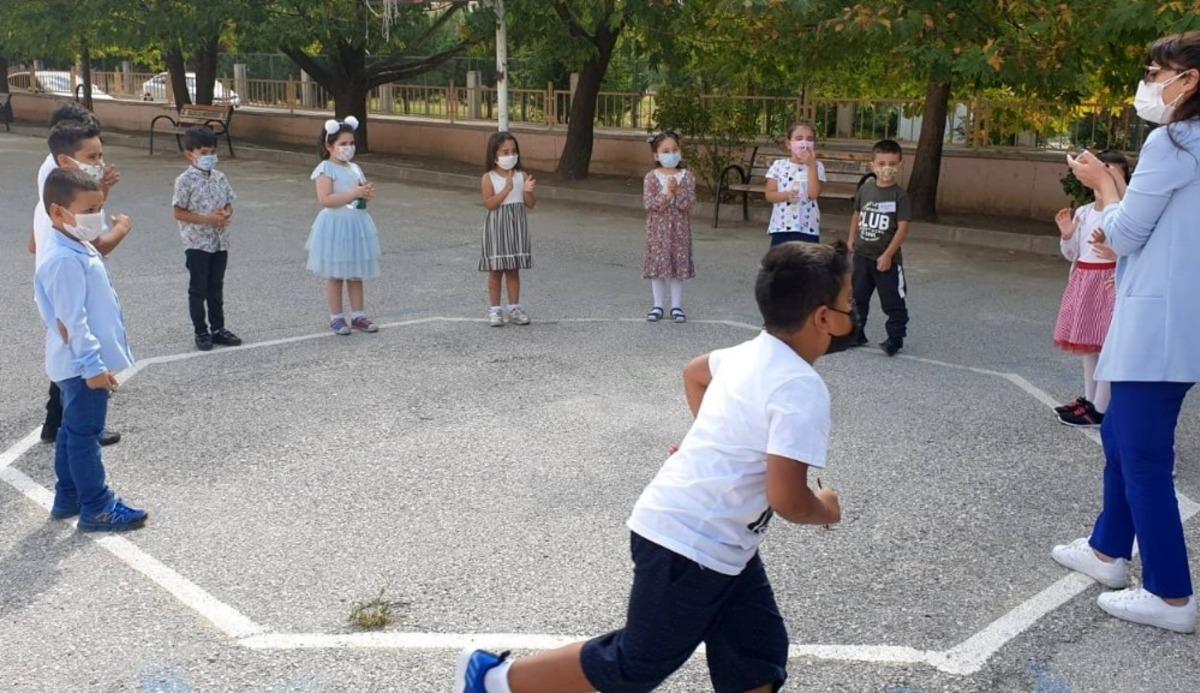 Bayburt&rsquo;ta y&uuml;z y&uuml;ze eğitim başladı