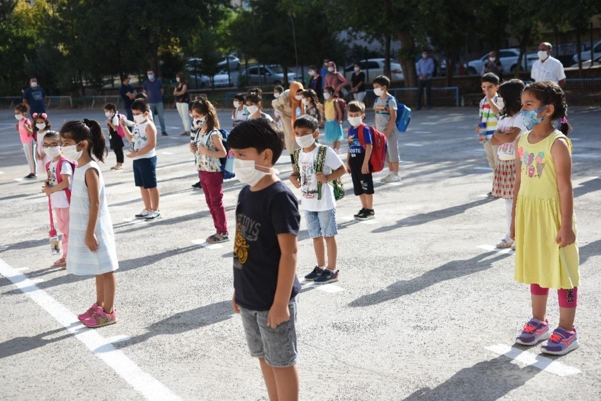 Siverek&rsquo;te ders zili &ccedil;aldı