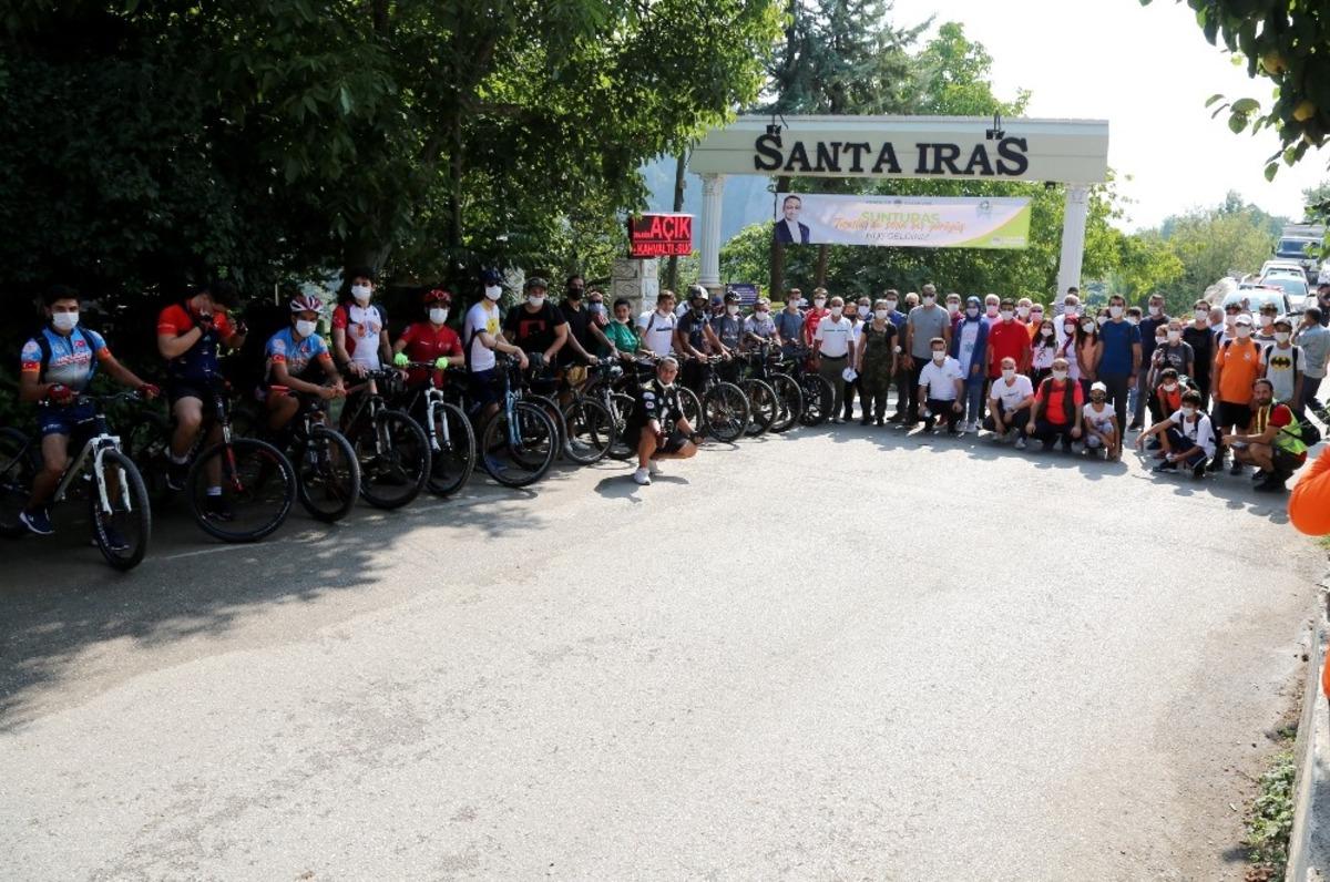 Toroslar Belediyesinden Hareketlilik Haftasında doğa y&uuml;r&uuml;y&uuml;ş&uuml;