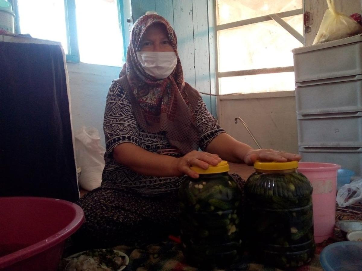 Sofraların vazge&ccedil;ilmezi &rsquo;turşu&rsquo; hazırlıkları başladı