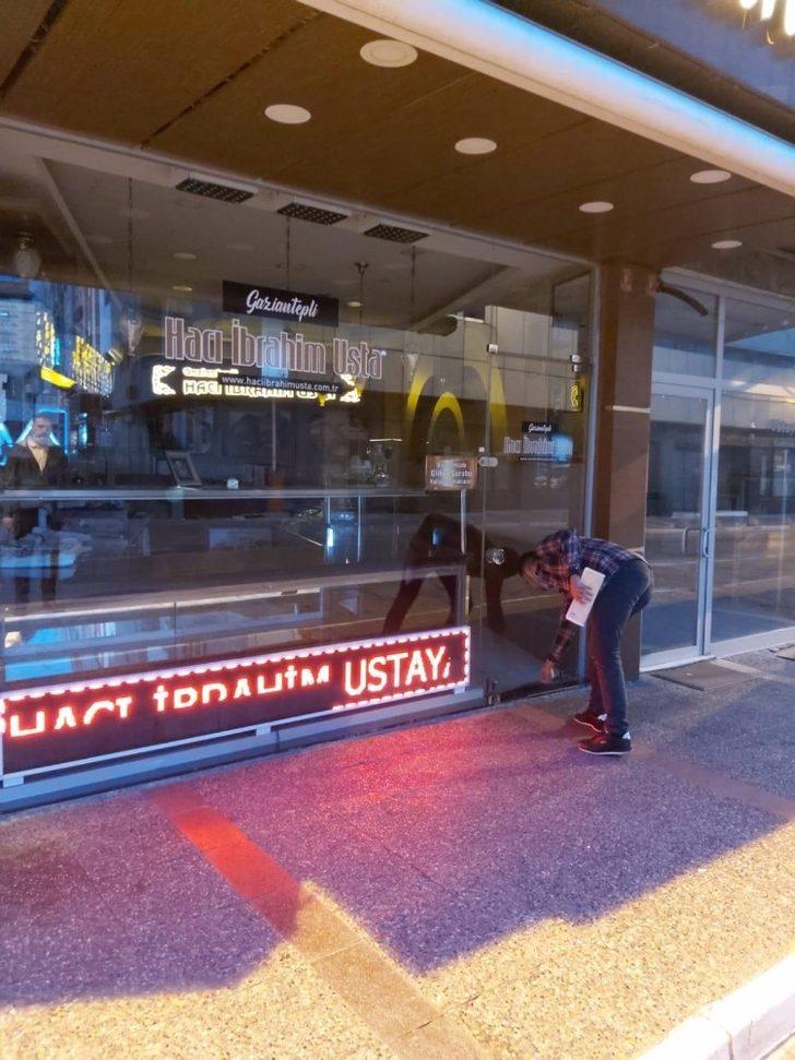 Ülkücü gençlerden esnafa siftah parası G4