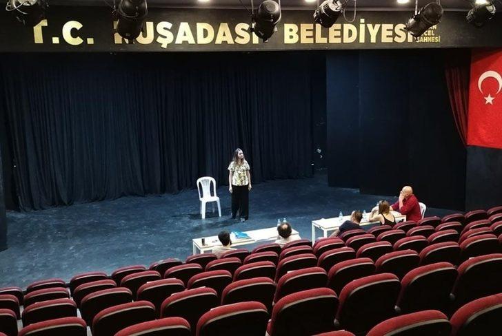 Kuşadası Belediyesi geleceğin tiyatrocularını seçiyor G2