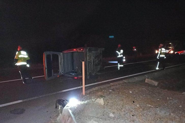 Kontrolden çıkan araç takla attı: 2 yaralı G1