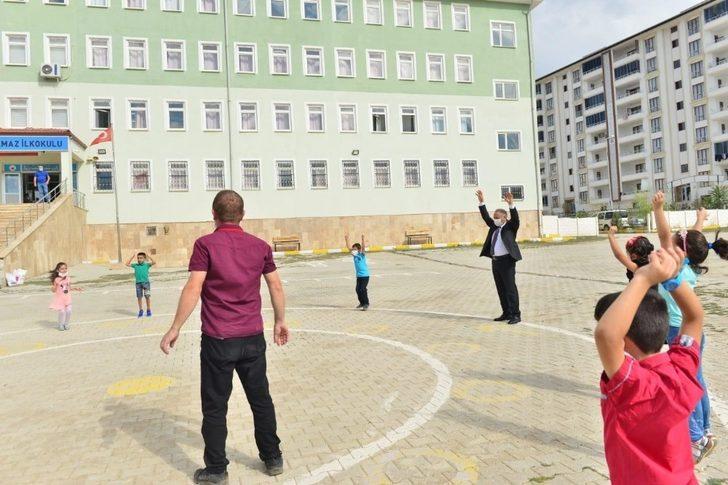 Elazığ’da 272 okulda 13 bin 765 öğrenci yüz yüze eğitime başladı G5