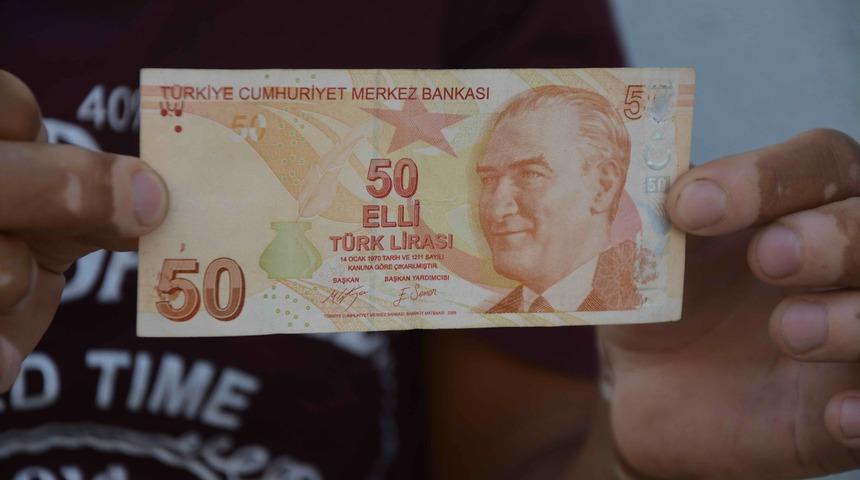 Hatalı basım 50 liraya 20 bin lira istiyor