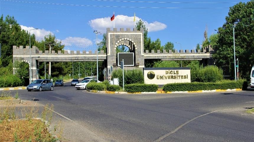 D&Uuml;, Diyarbakır&rsquo;da sıfır atık belgesi alan ilk eğitim kurumu oldu