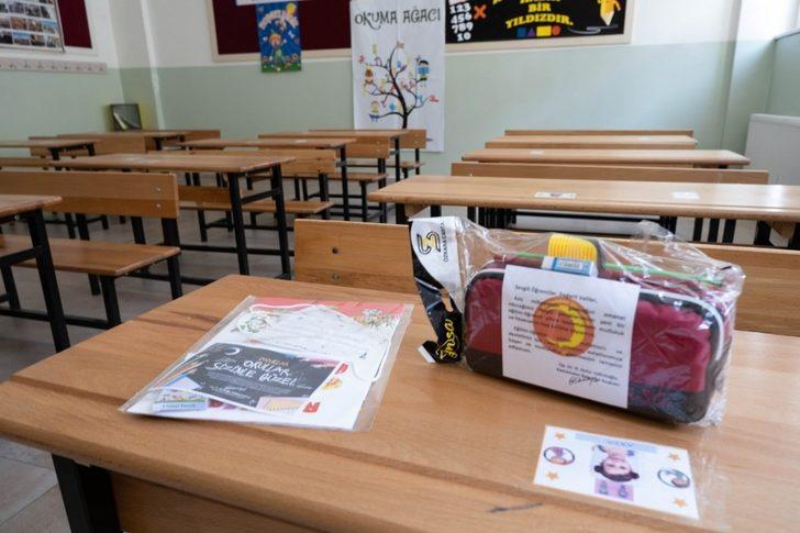 Başkan Vidinlioğlu’dan öğrencilere anlamlı hediye G2