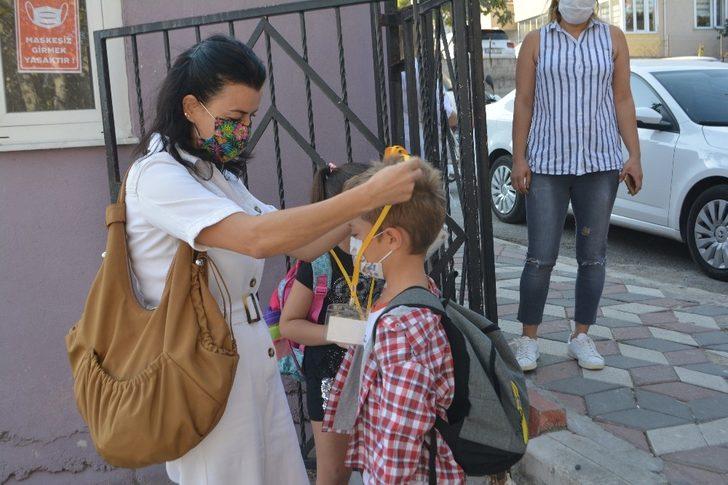 Ayvalık’ta minik öğrencilerin okul heyecanı G2