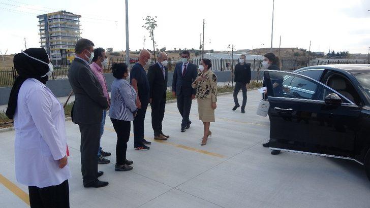 Uşak Eğitim Araştırma Hastanesi ek binası hizmete girdi G1