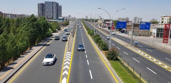 Diyarbakır’da yeni yollara trafik çizgileri çiziliyor G3