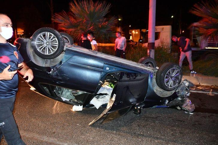 Turgutlu’da kamyon ile otomobil çarpıştı: 3 yaralı G2