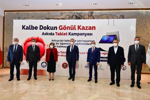 Gaziantep’te Askıda Tablet kampanyası