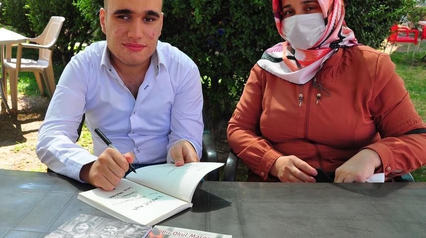 '7 yıl yaşar' denilen Serhat, 20 yaşında 3'&uuml;nc&uuml; kitabını yazdı