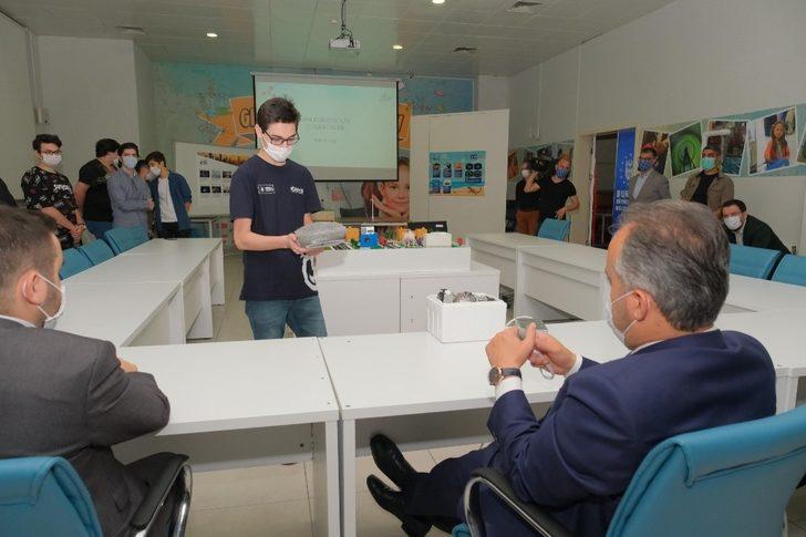 Başarı gençlerden, destek Büyükşehir’den G4