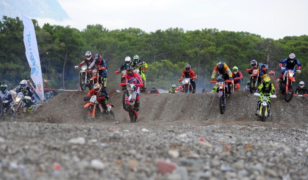 Sea To Sky Enduro motosiklet yarışları başlıyor