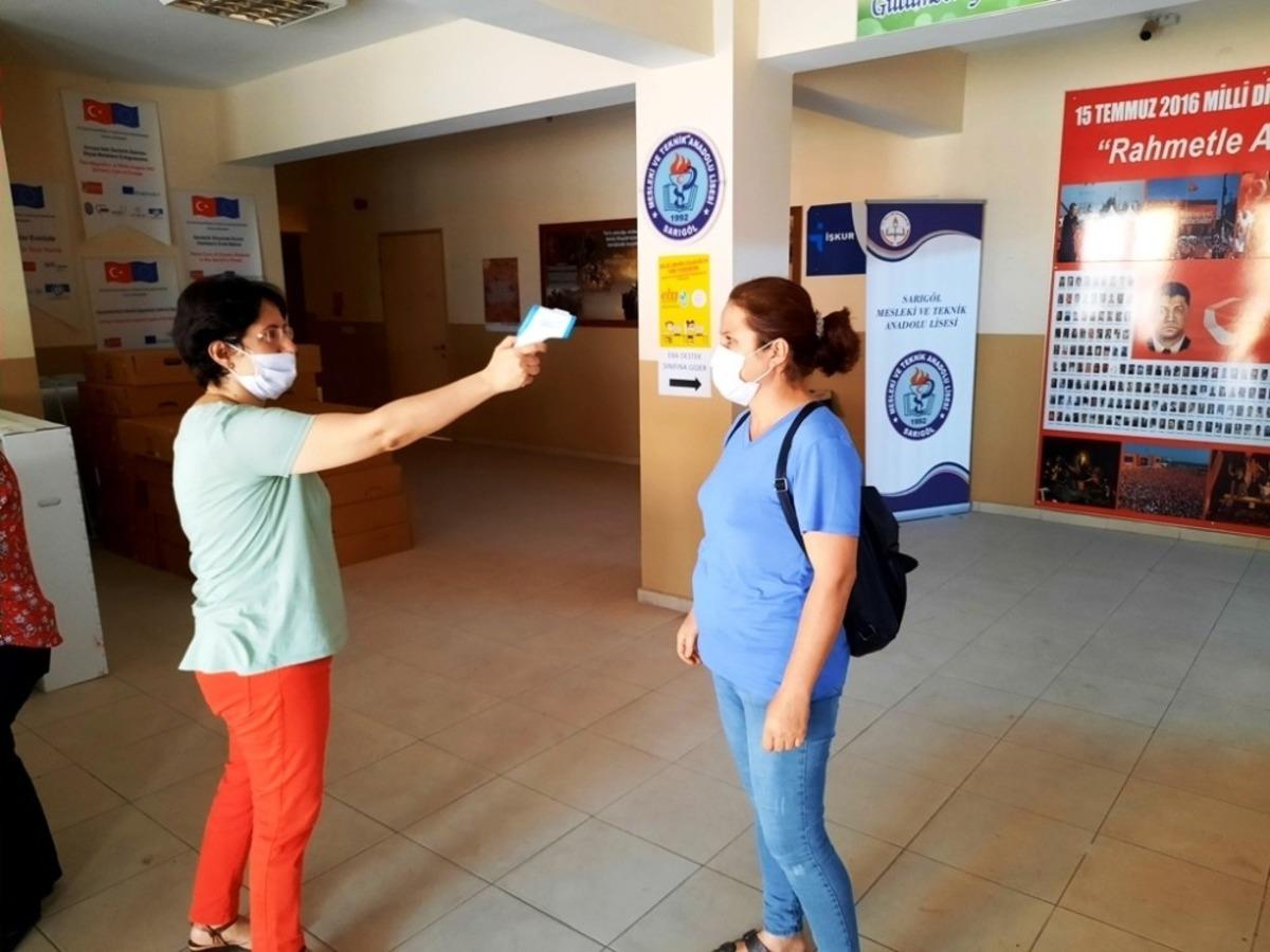 Sarıg&ouml;l&rsquo;de pandemi d&ouml;nemi hijyenik kurallar kursu a&ccedil;ıldı